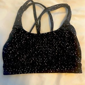 Lululemon energy bra size 4